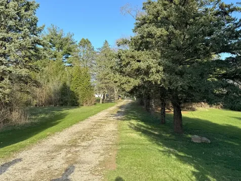 17N753 Widmayer Road Hampshire IL 60140