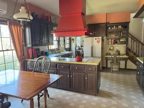 17N753 Widmayer Road Hampshire IL 60140