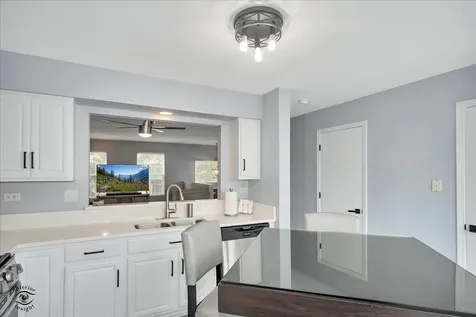 1415 Fox Hound Trail Beecher IL 60401