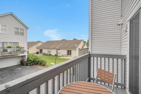 1415 Fox Hound Trail Beecher IL 60401
