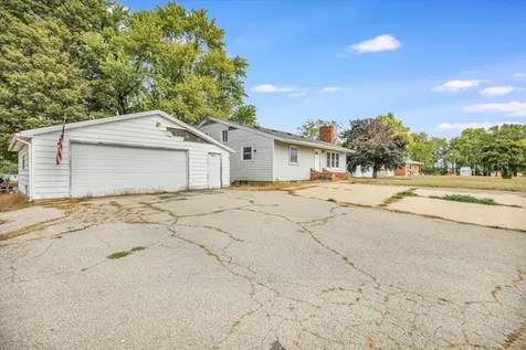 3612 West Bloomington Road Champaign IL 61822