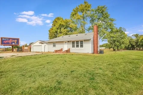 3612 West Bloomington Road Champaign IL 61822