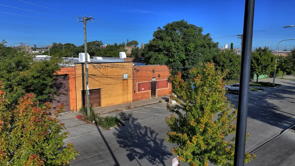 1618-22 North Throop Street Chicago IL 60642