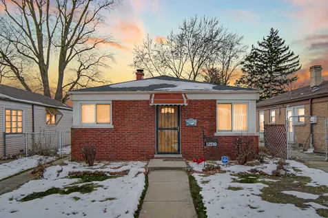 12510 South Elizabeth Street Calumet Park IL 60827