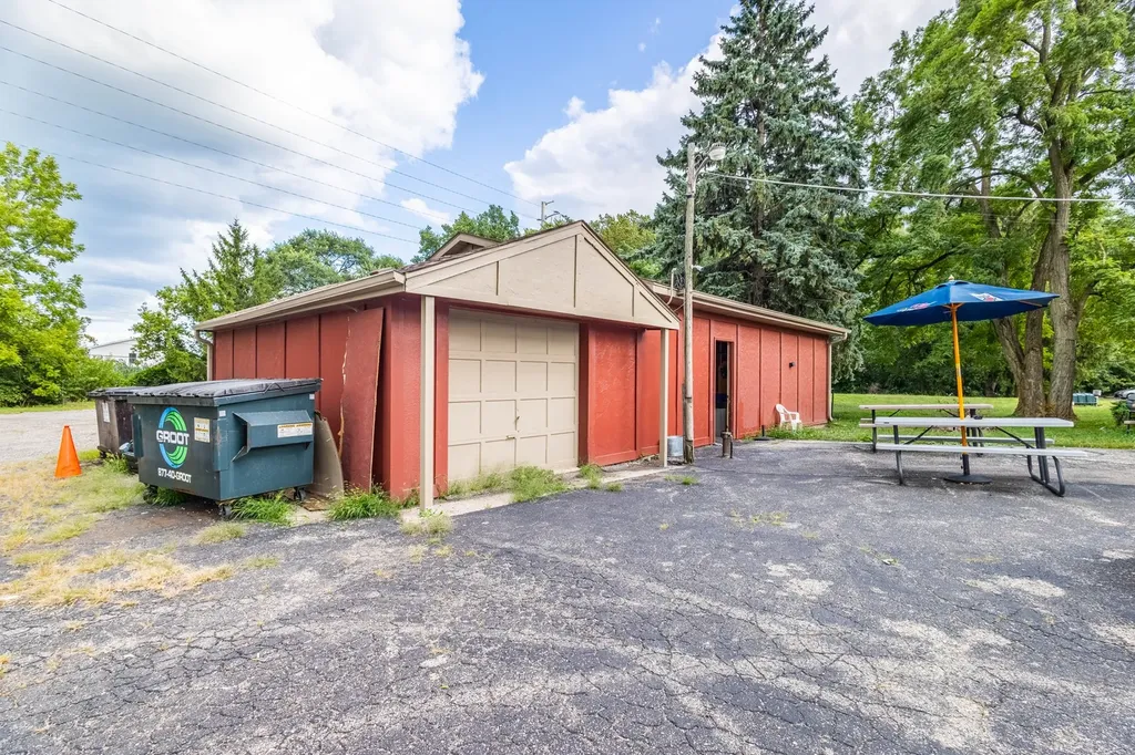 40805 North Route 83 Antioch IL 60002