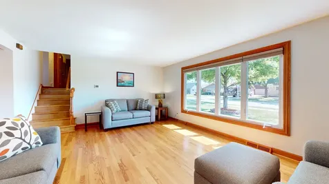 6442 West 88th Street Oak Lawn IL 60453