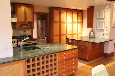 5000 South East End Avenue Chicago IL 60615