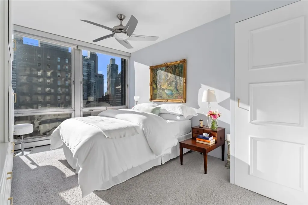 880 North Lake Shore Drive Chicago IL 60611