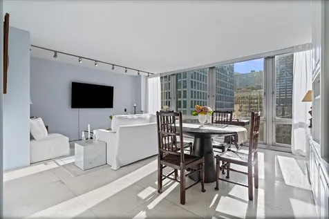 880 North Lake Shore Drive Chicago IL 60611