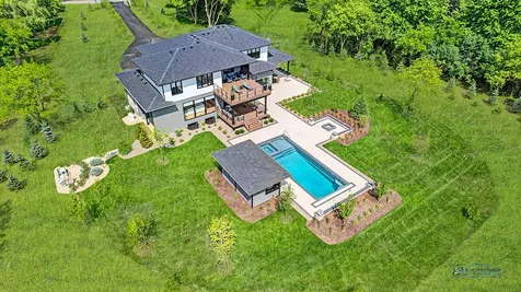 25 Rolling Hills Drive Barrington IL 60010