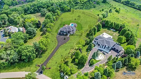 25 Rolling Hills Drive Barrington IL 60010