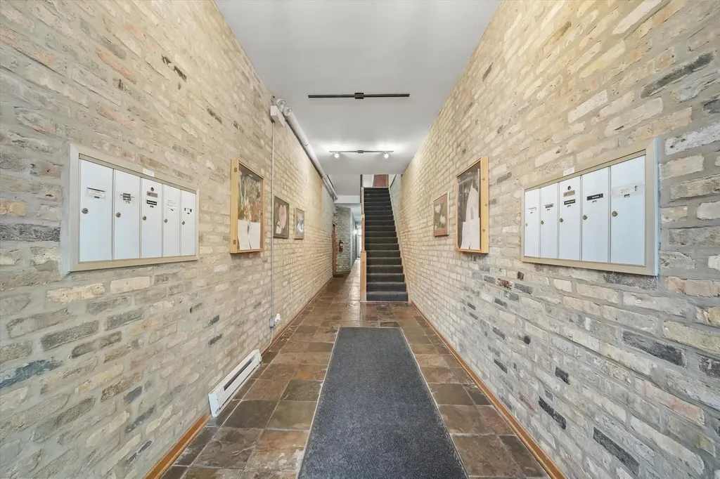 6651 South Maryland Avenue Chicago IL 60637