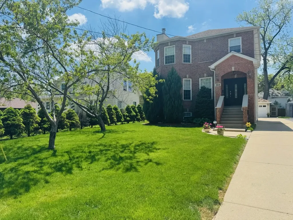 124 Hubbard Court Wauconda IL 60084