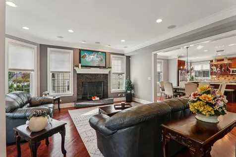 124 Hubbard Court Wauconda IL 60084