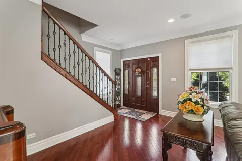 124 Hubbard Court Wauconda IL 60084