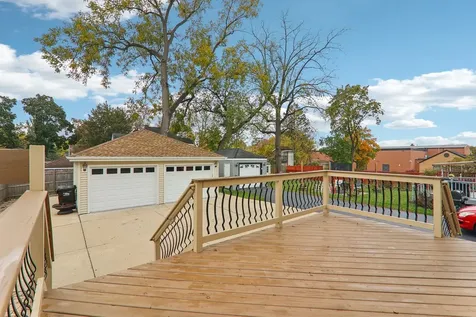 124 Hubbard Court Wauconda IL 60084