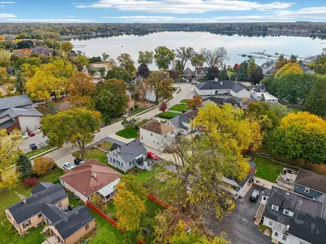124 Hubbard Court Wauconda IL 60084