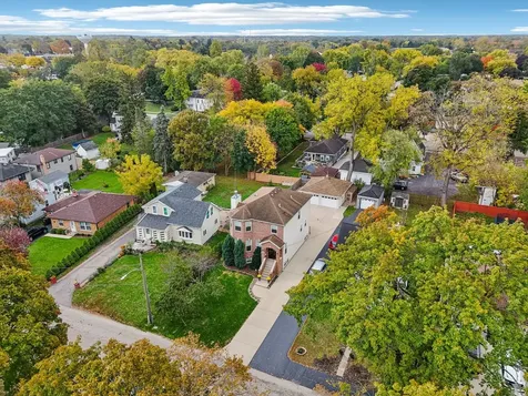 124 Hubbard Court Wauconda IL 60084