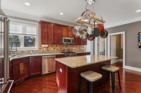 124 Hubbard Court Wauconda IL 60084