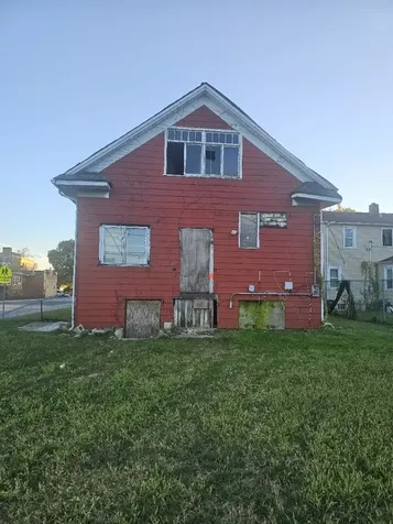 202 156TH Place Calumet City IL 60409