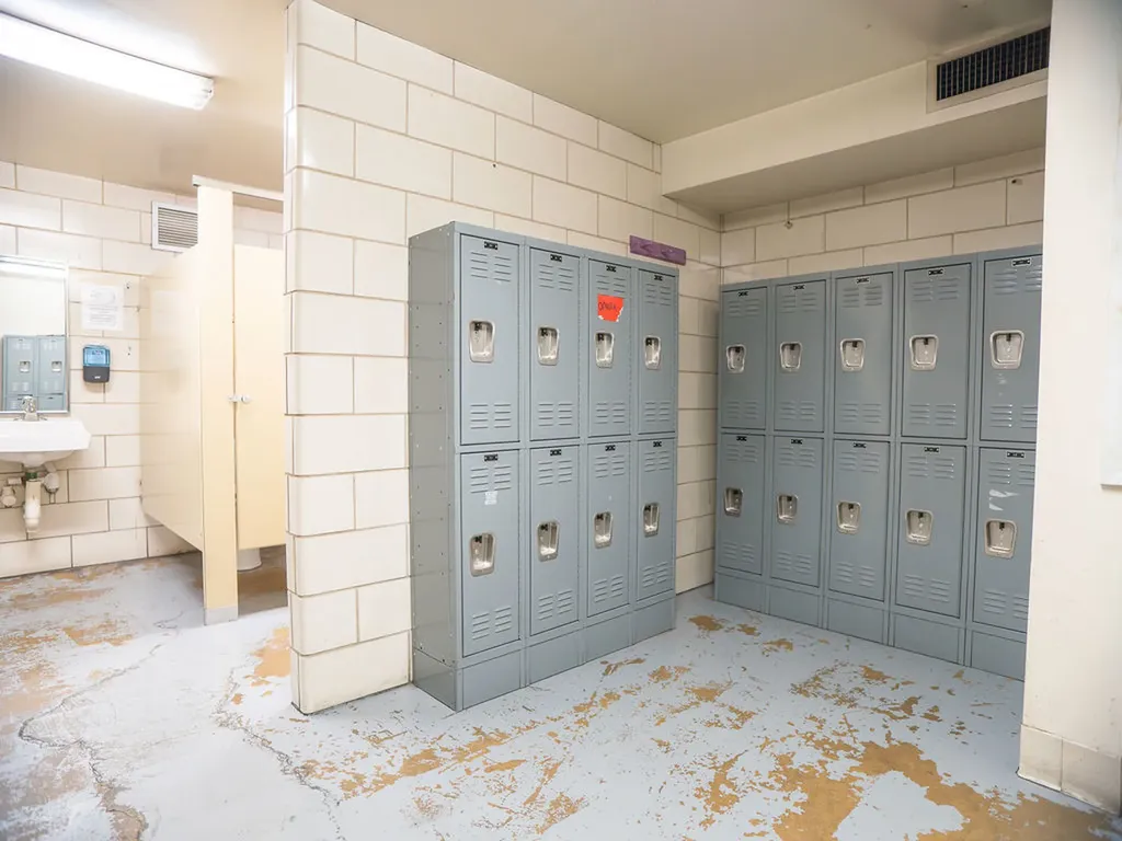 2733 West Harrison Street Chicago IL 60612
