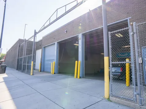 2733 West Harrison Street Chicago IL 60612