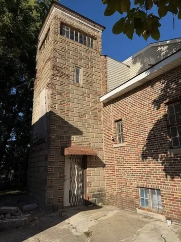 1718 South 6th Avenue Maywood IL 60153