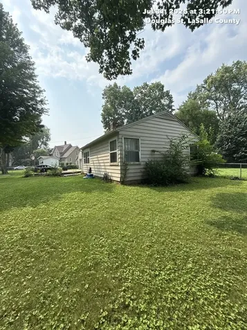 1006 Douglas Street Ottawa IL 61350