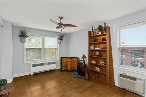 1585 Ridge Avenue Evanston IL 60201