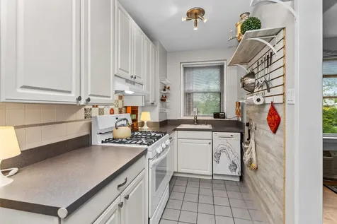 1585 Ridge Avenue Evanston IL 60201