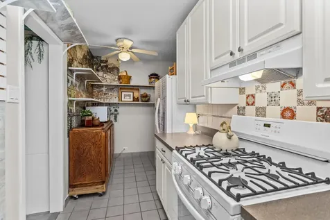1585 Ridge Avenue Evanston IL 60201