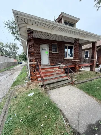 13813 South Halsted Street Riverdale IL 60827
