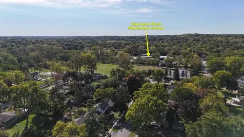 208 South River Road Fox River Grove IL 60021