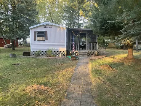 8-89 Woodhaven Lakes Sublette IL 61367