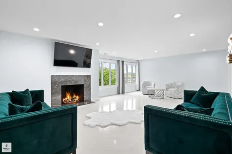 50 Lake Boulevard Buffalo Grove IL 60089