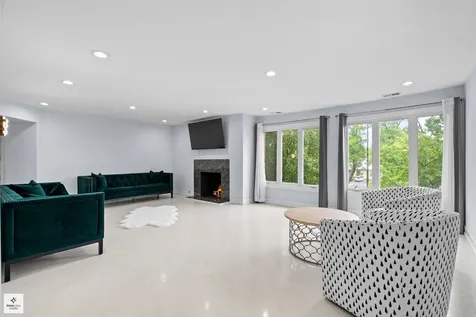 50 Lake Boulevard Buffalo Grove IL 60089