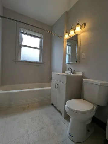 10734 South Prairie Avenue Chicago IL 60628