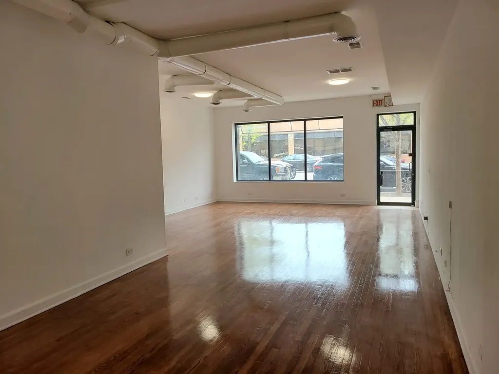 2207 North Western Avenue Chicago IL 60647