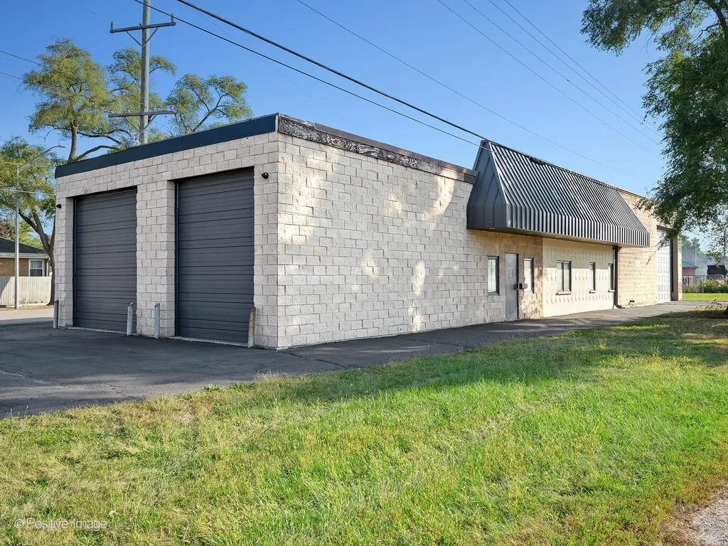 4100 Washington Boulevard Hillside IL 60162