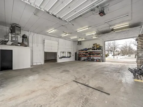 4100 Washington Boulevard Hillside IL 60162