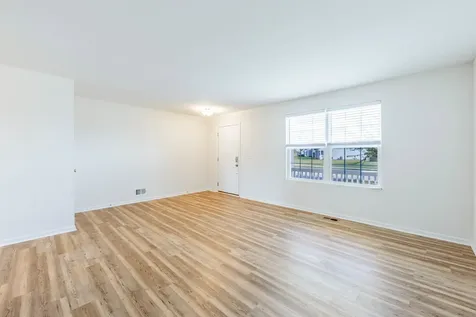 1019 Freeman Street Plano IL 60545