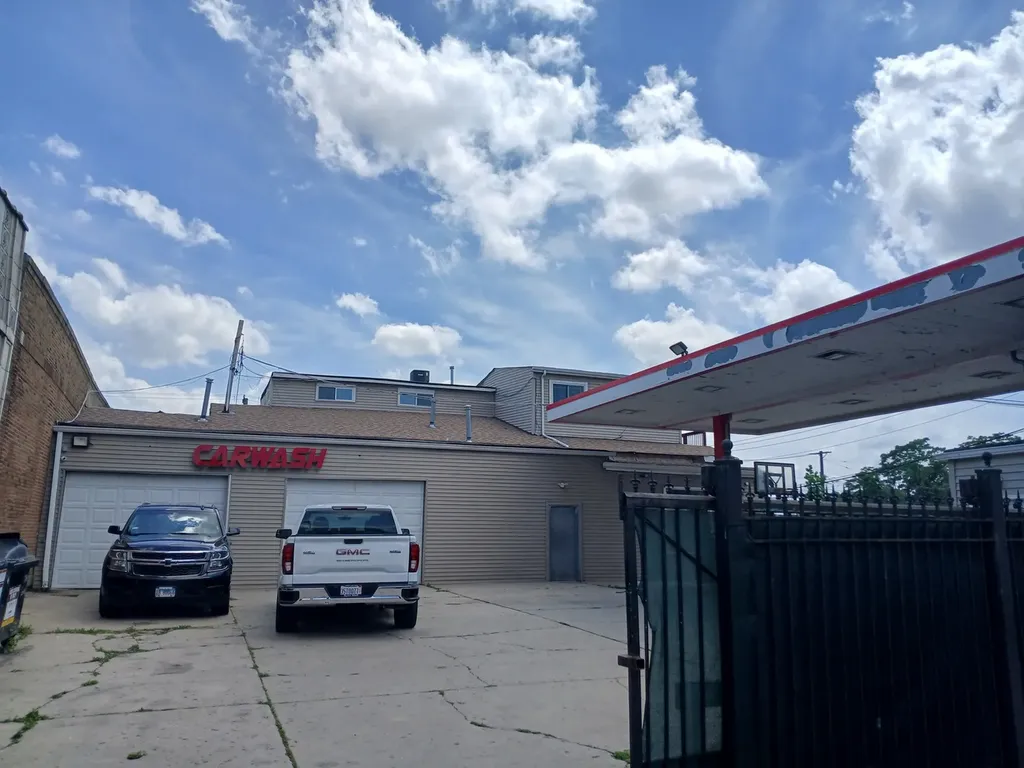 4659 West Washington Boulevard Chicago IL 60644