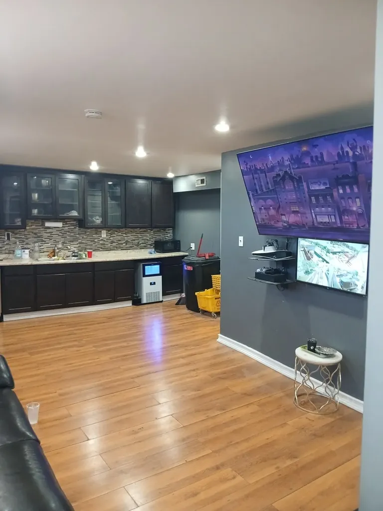 4659 West Washington Boulevard Chicago IL 60644