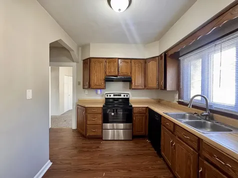 103 Highland Street Calumet City IL 60409