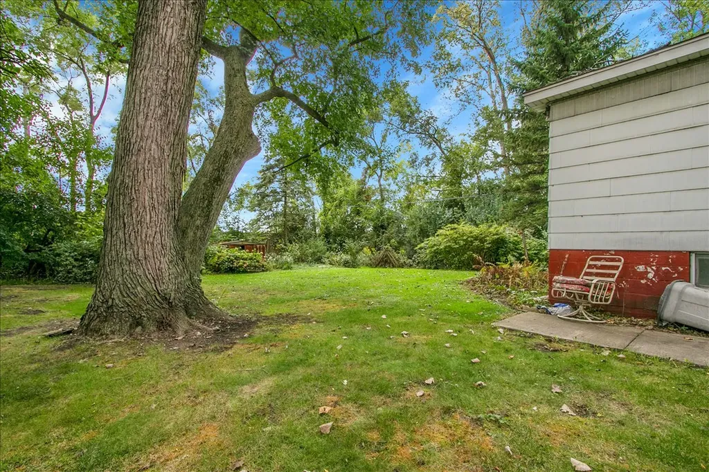 13134 Sacramento Avenue Blue Island IL 60406