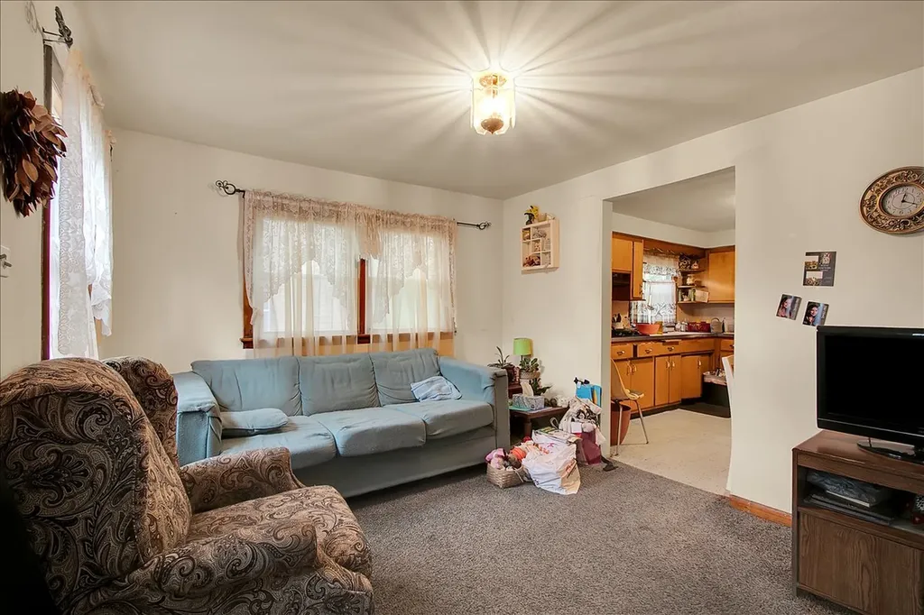 13134 Sacramento Avenue Blue Island IL 60406