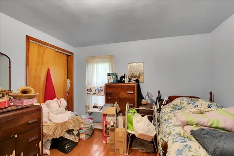 13134 Sacramento Avenue Blue Island IL 60406