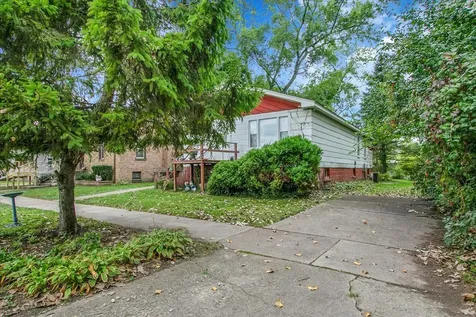 13134 Sacramento Avenue Blue Island IL 60406