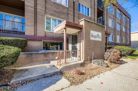 10048 South Pulaski Road Oak Lawn IL 60453
