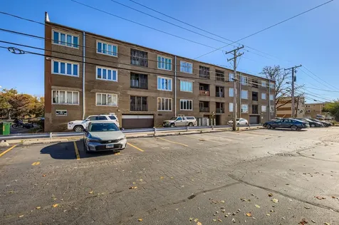 10048 South Pulaski Road Oak Lawn IL 60453